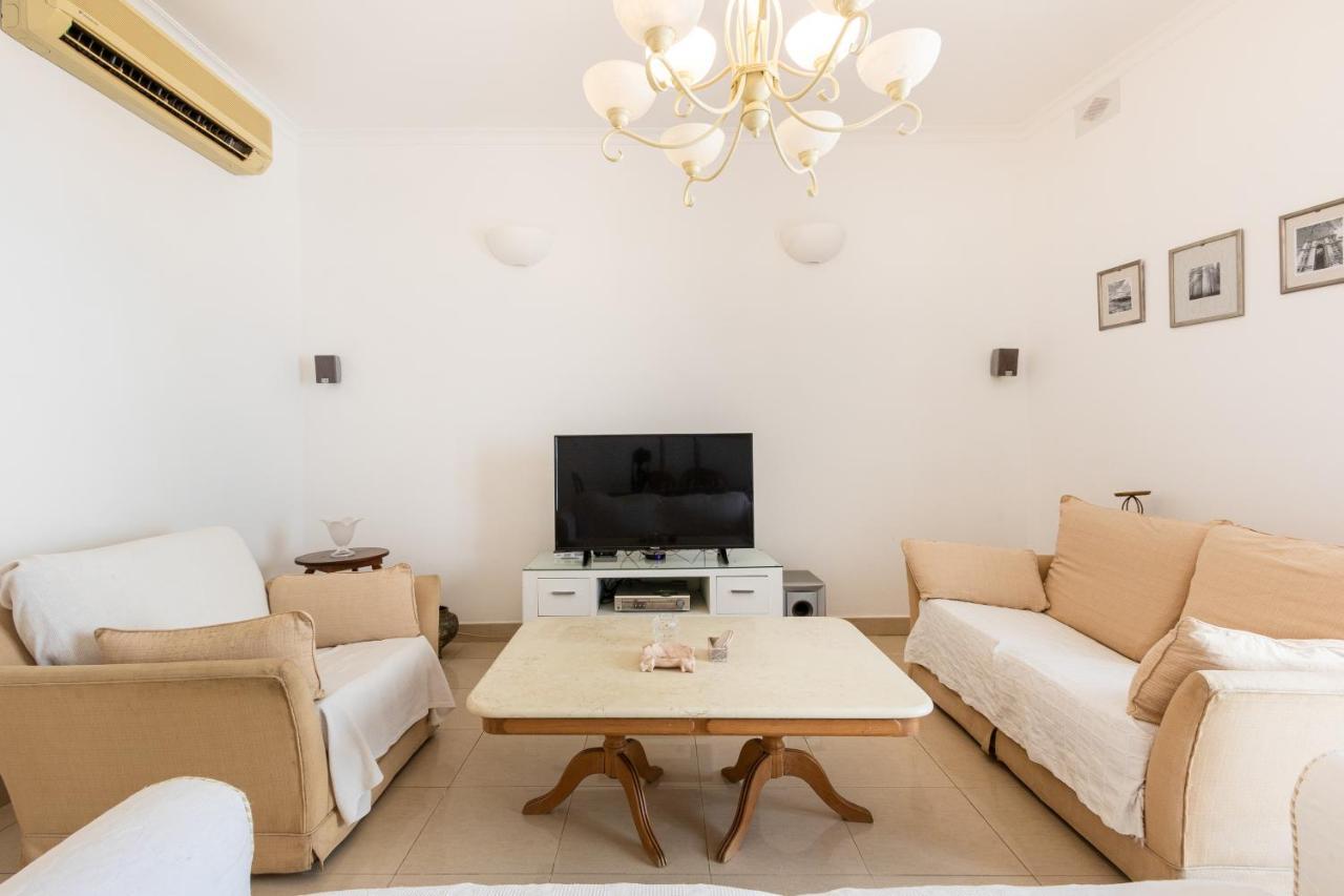 70/2- Spacious & Charming 3 Bedroom Apt In Sliema Exterior foto