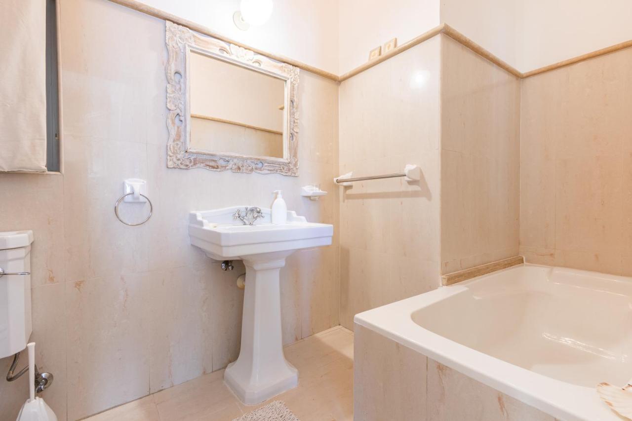 70/2- Spacious & Charming 3 Bedroom Apt In Sliema Exterior foto