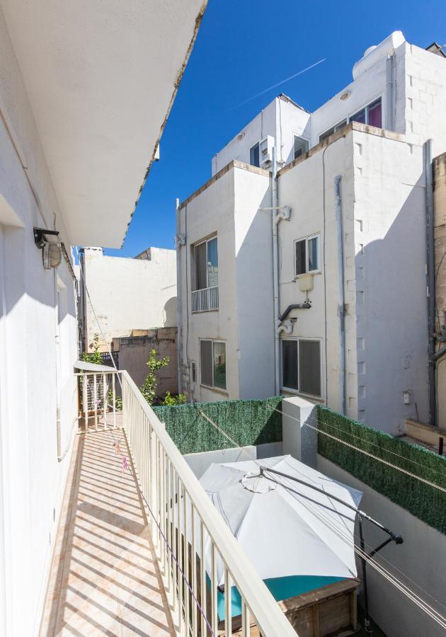 70/2- Spacious & Charming 3 Bedroom Apt In Sliema Exterior foto